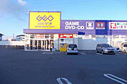 【レンタルビデオ】ゲオ 松阪久保店まで401ｍ