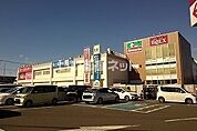 【スーパー】スーパーベルクス 島忠春日部本店まで647ｍ