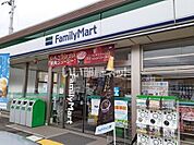 【コンビニエンスストア】ファミリーマート 橿原石川町店まで709ｍ