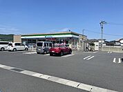 【コンビニエンスストア】ファミリーマート 岡山雄町店 まで1749ｍ