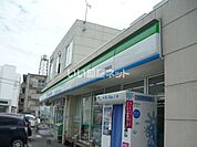 【コンビニエンスストア】ファミリーマート 鹿大法文学部前店まで135ｍ