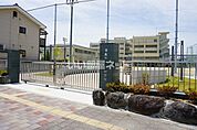 【小学校】沖洲小学校まで1239ｍ