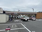 【コンビニエンスストア】セブンイレブン 東大阪吉松2丁目店まで538ｍ