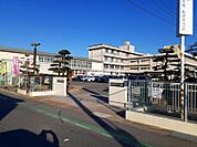 【小学校】曙小学校・あけぼの幼稚園まで843ｍ