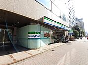 【コンビニエンスストア】ファミリーマート十二社店まで354ｍ
