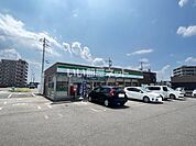 【コンビニエンスストア】ファミリーマート大野田四丁目店まで233ｍ