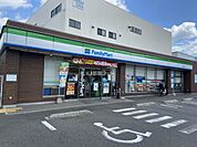 【コンビニエンスストア】ファミリーマート 東大阪加納店まで148ｍ