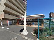 【コンビニエンスストア】セブンイレブン 西早稲田1丁目新目白通り店まで339ｍ