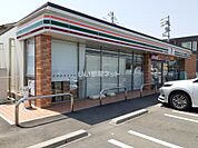 【コンビニエンスストア】セブンイレブン津市白塚団地入口まで758ｍ