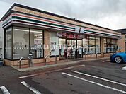 【コンビニエンスストア】セブンイレブン下越京ヶ瀬店まで189ｍ