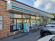 【コンビニエンスストア】セブンイレブン津市久居明神町店まで1147ｍ