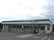 【コンビニエンスストア】ファミリーマート 北本石戸一丁目店まで437ｍ