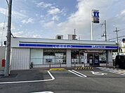 【コンビニエンスストア】ローソン 東大阪花園桜通り店まで169ｍ