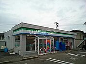 【コンビニエンスストア】ファミリーマート　新潟五十嵐店まで1341ｍ