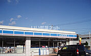 【コンビニエンスストア】ローソン 宇部黒石店まで699ｍ