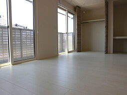 ムーン カーサ　II 201 2階1LDKのリビング/ダイニング