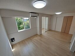 レグルス 1階1LDKのリビング/ダイニング