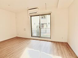 京急本線 立会川駅 徒歩3分の賃貸マンション 1階1LDKのリビング/ダイニング