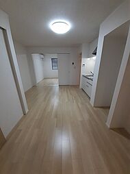 サンアニメート 103 1階1LDKのリビング/ダイニング