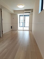 ルミエールＢ 101 1階1LDKのリビング/ダイニング