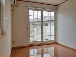 JR身延線 市川大門駅 4.4kmの賃貸アパート 1階2DKのリビング/ダイニング