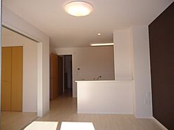 ヴァンヴェールＥ 1階1LDKのリビング/ダイニング