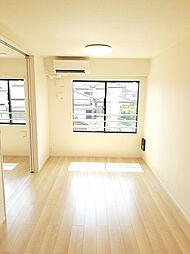 ネオ・アルカンシェル 203 2階1LDKのリビング/ダイニング