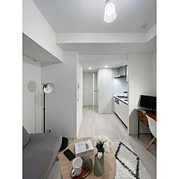 コンフォリア東新宿 0220 2階1LDKのリビング/ダイニング