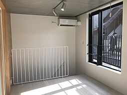 JR山手線 恵比寿駅 徒歩10分の賃貸マンション 地下1階2LDKのリビング/ダイニング