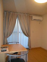 名古屋市営名港線 六番町駅 徒歩3分の賃貸マンション 1階1Kのリビング/ダイニング