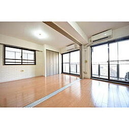 都営大江戸線 東新宿駅 徒歩8分の賃貸マンション 4階2DKのリビング/ダイニング