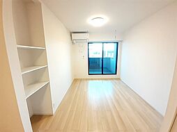 クロス・コート 201 2階2LDKのリビング/ダイニング