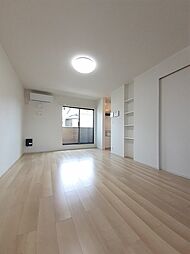 スターレジデンスI 203 2階1LDKのリビング/ダイニング