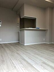 小田急小田原線 参宮橋駅 徒歩6分の賃貸マンション 4階1SLDKのリビング/ダイニング