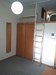 レオパレスボヌール 201 2階1Kのリビング/ダイニング