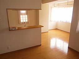 公主館　ＣＯＳＭＯＳ77 302 3階ワンルームのリビング/ダイニング