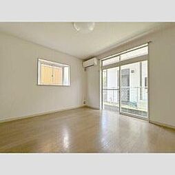 ロイヤルエミナンス 103 1階1Kのリビング/ダイニング