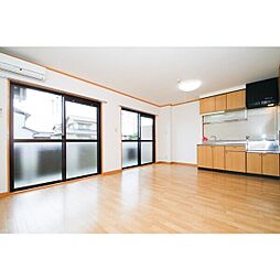 リンピアさくら 105 1階1LDKのリビング/ダイニング