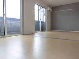 ハイグレードみずほ野 305 3階1LDKのリビング/ダイニング