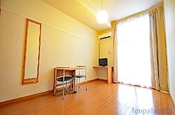 レオパレス常楽 104 1階1Kのリビング/ダイニング