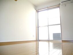 フラッティ一条御前 3階1Kのリビング/ダイニング