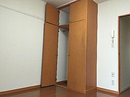 レオパレスヒルズ日野 309 3階1Kのリビング/ダイニング