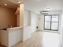 ハーモニー 202 2階2LDKのリビング/ダイニング