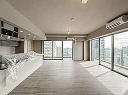 JR山手線 品川駅 徒歩11分の賃貸マンション 28階3LDKのリビング/ダイニング