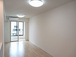 ラ・パーチェ　Ｂ