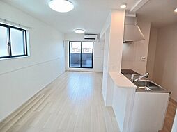 メゾン・ラフィネIII 204 2階2LDKのリビング/ダイニング