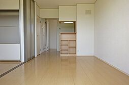 グランシャリオ　Ａ 205 2階1LDKのリビング/ダイニング