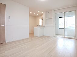 カミーノ　アムレト　I 201 2階1LDKのリビング/ダイニング