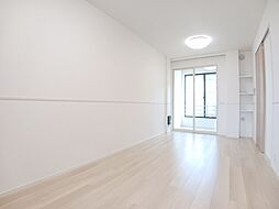 カミーノ　アムレト　II 104 1階1LDKのリビング/ダイニング