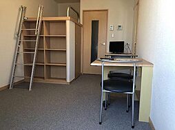 レオパレスアメニティ名古屋 311 3階1Kのリビング/ダイニング